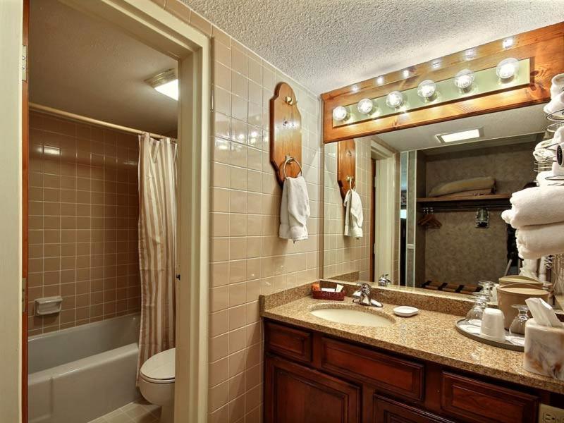 Отель The Dillard House Экстерьер фото